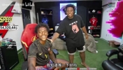😂文化传播！老弟在甲亢哥直播间展示新学的科目三舞蹈~